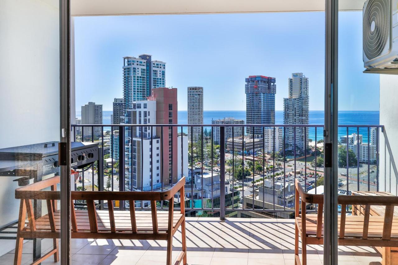 Condor Apartments By Gold Coast Premium Екстериор снимка
