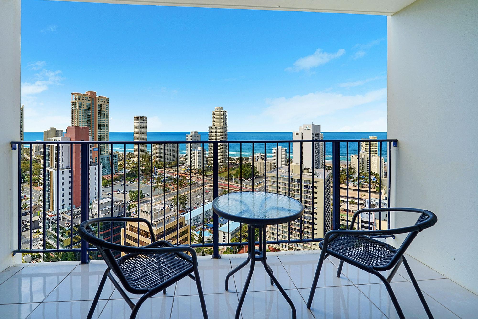 Condor Apartments By Gold Coast Premium Екстериор снимка