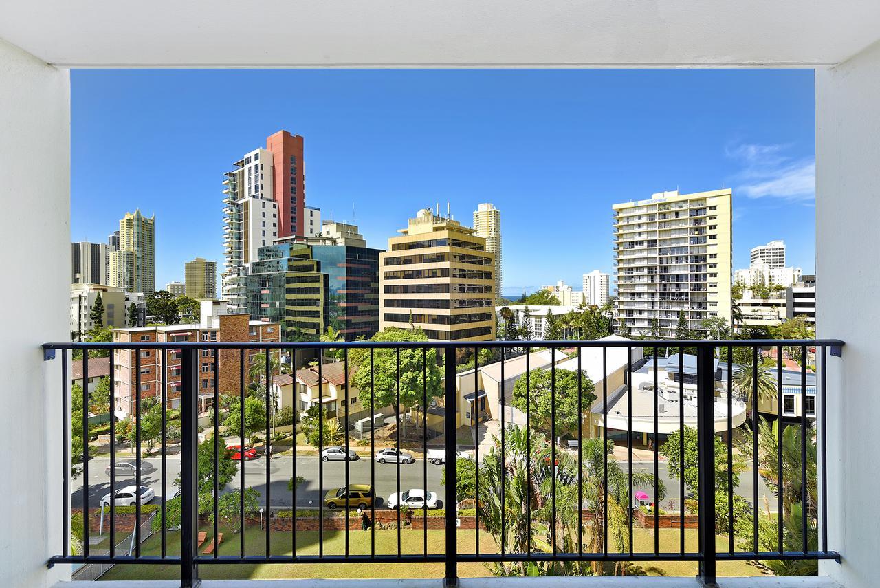 Condor Apartments By Gold Coast Premium Екстериор снимка